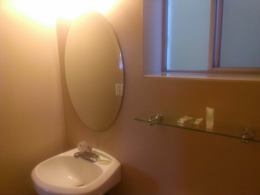 Heritage House Motel Прескот Екстериор снимка